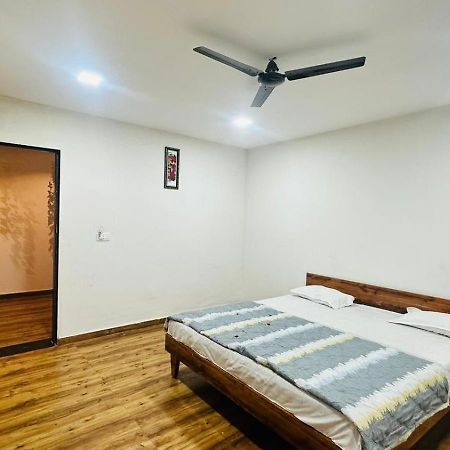 Patel Hotel & Guest House Shanor 외부 사진