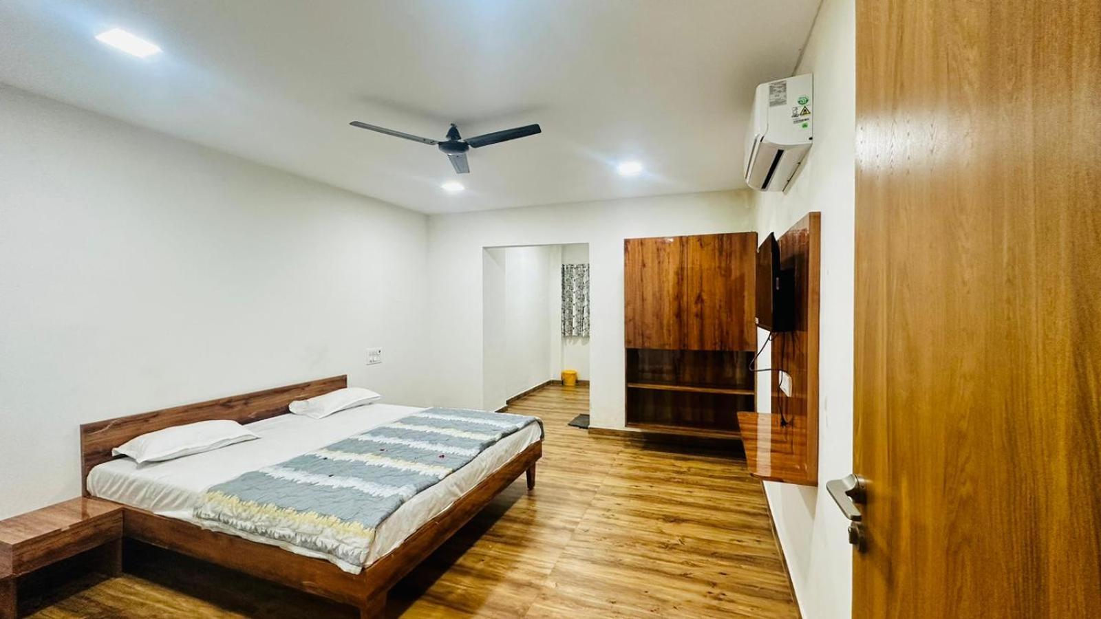 Patel Hotel & Guest House Shanor 외부 사진